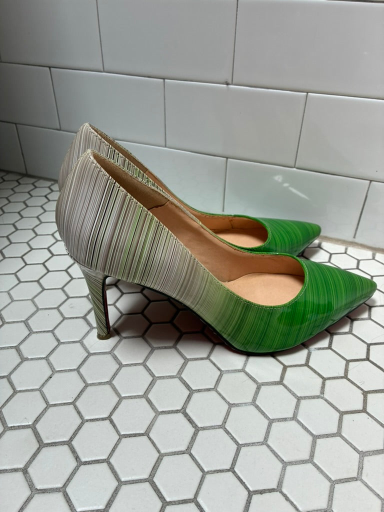 Green to Gold Ombré Stiletto Pumps | Red Sole | Pointed Toe | Size 8.5