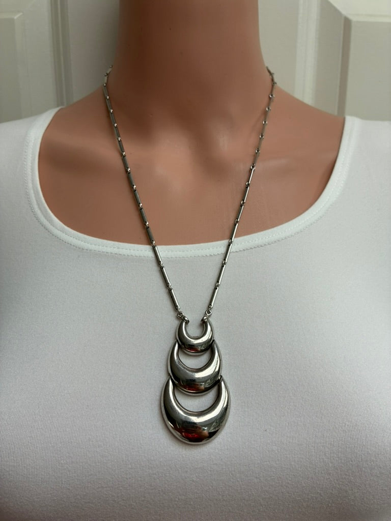Trifari Vintage Silver-Tone Graduating Crescent Moon Pendant Necklace on Bar & Link Chain