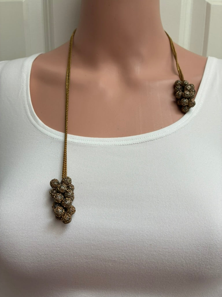 Vintage Gold-Tone Lariat Necklace with Filigree Ball Cluster Ends