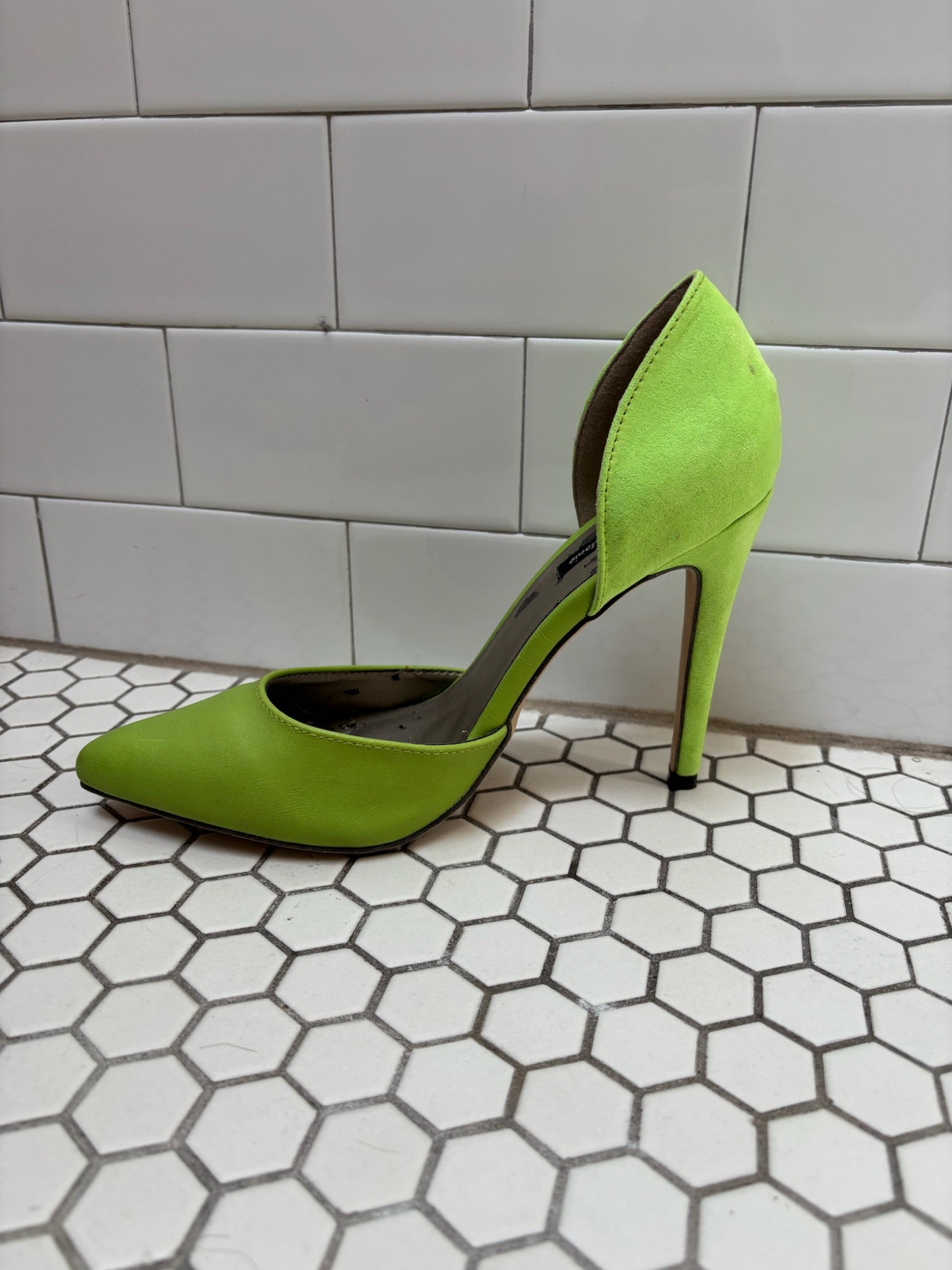 Michael Antonio Neon Lime Green d’Orsay Stiletto Pumps — Size 8.5