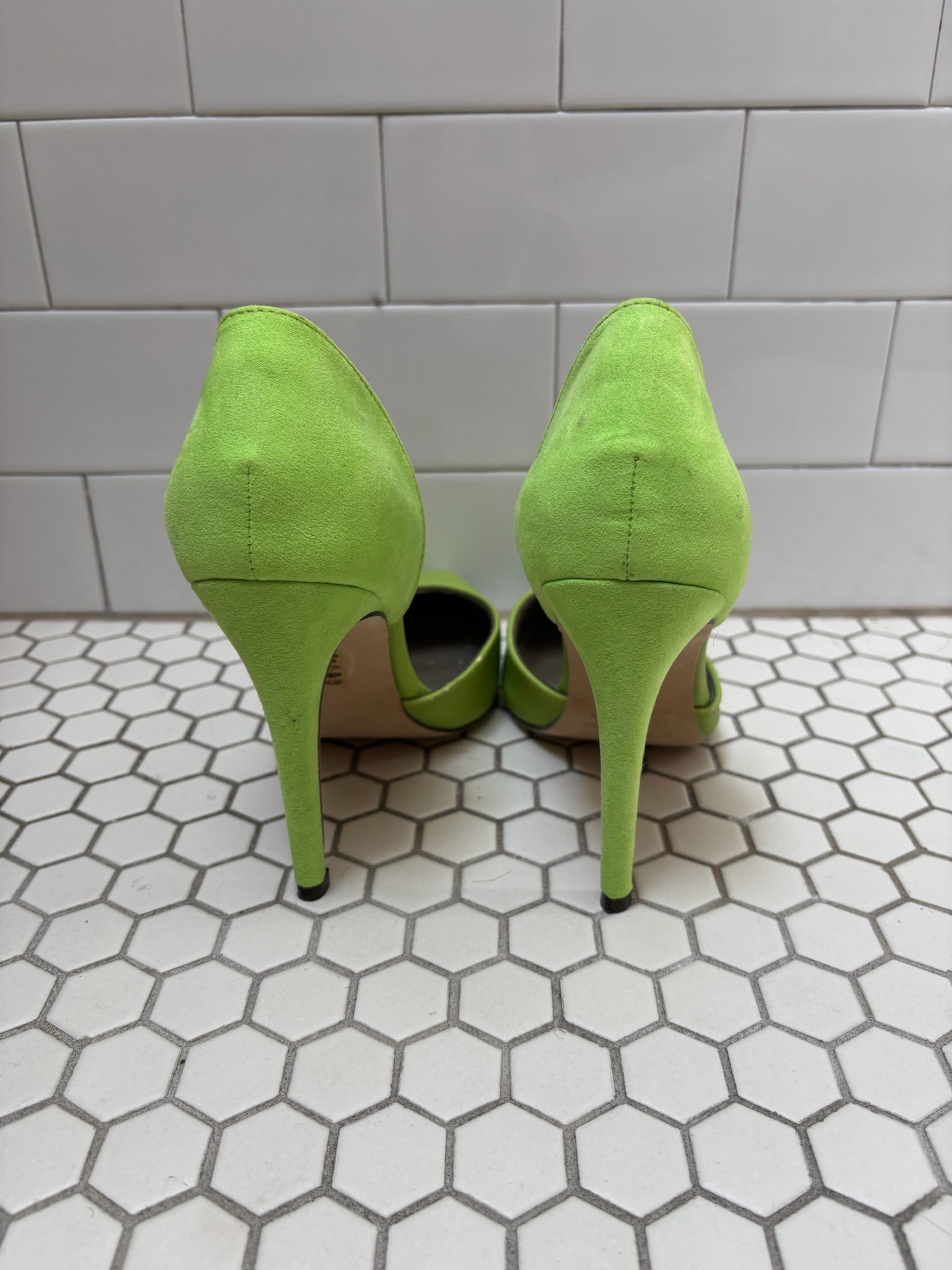 Michael Antonio Neon Lime Green d’Orsay Stiletto Pumps — Size 8.5