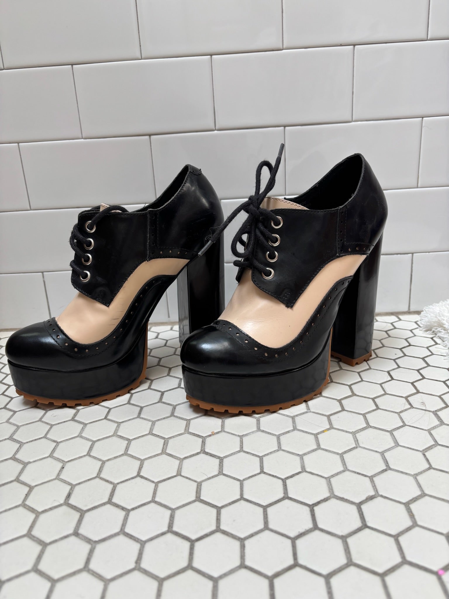 Jeffrey Campbell Black & Nude Lace-Up Platform Heels — 6" Platform, Size 8.5