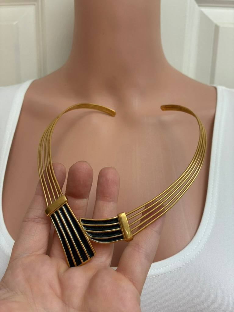 Vintage Gold-Tone Multi-Wire Collar Necklace with Black Enamel Pendant