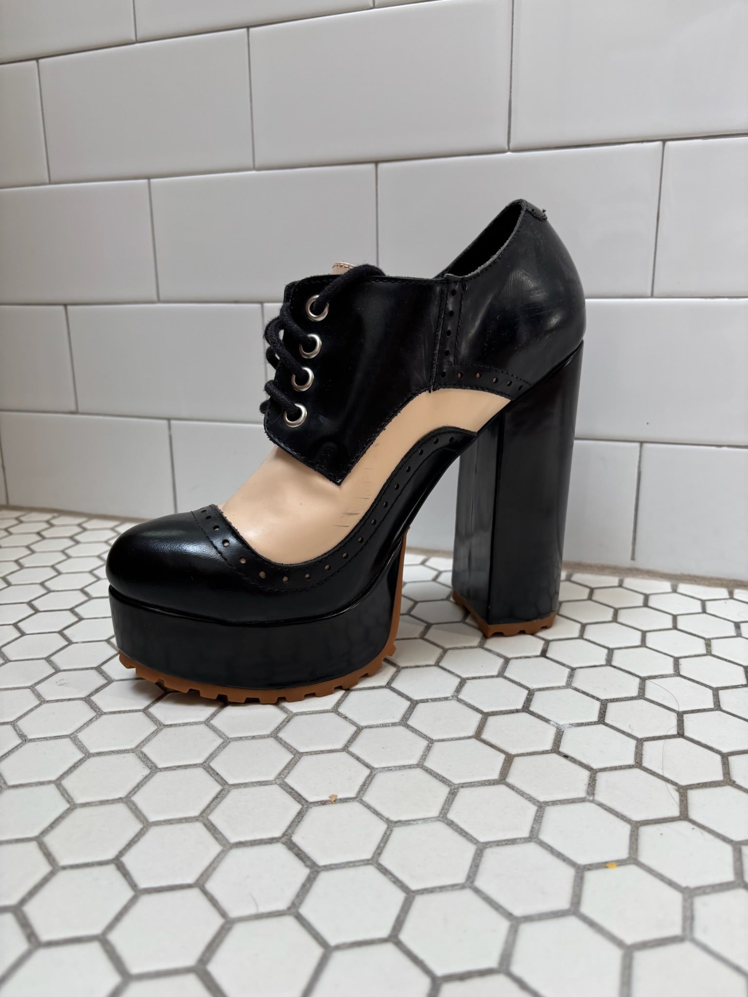 Jeffrey Campbell Black & Nude Lace-Up Platform Heels — 6" Platform, Size 8.5