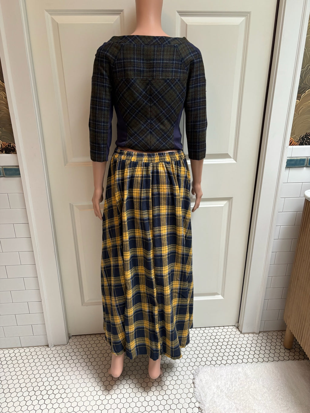 Vintage Yellow Plaid Soft Wool A-Line Ankle Skirt | Flat Front, Elastic Back | US Size 10