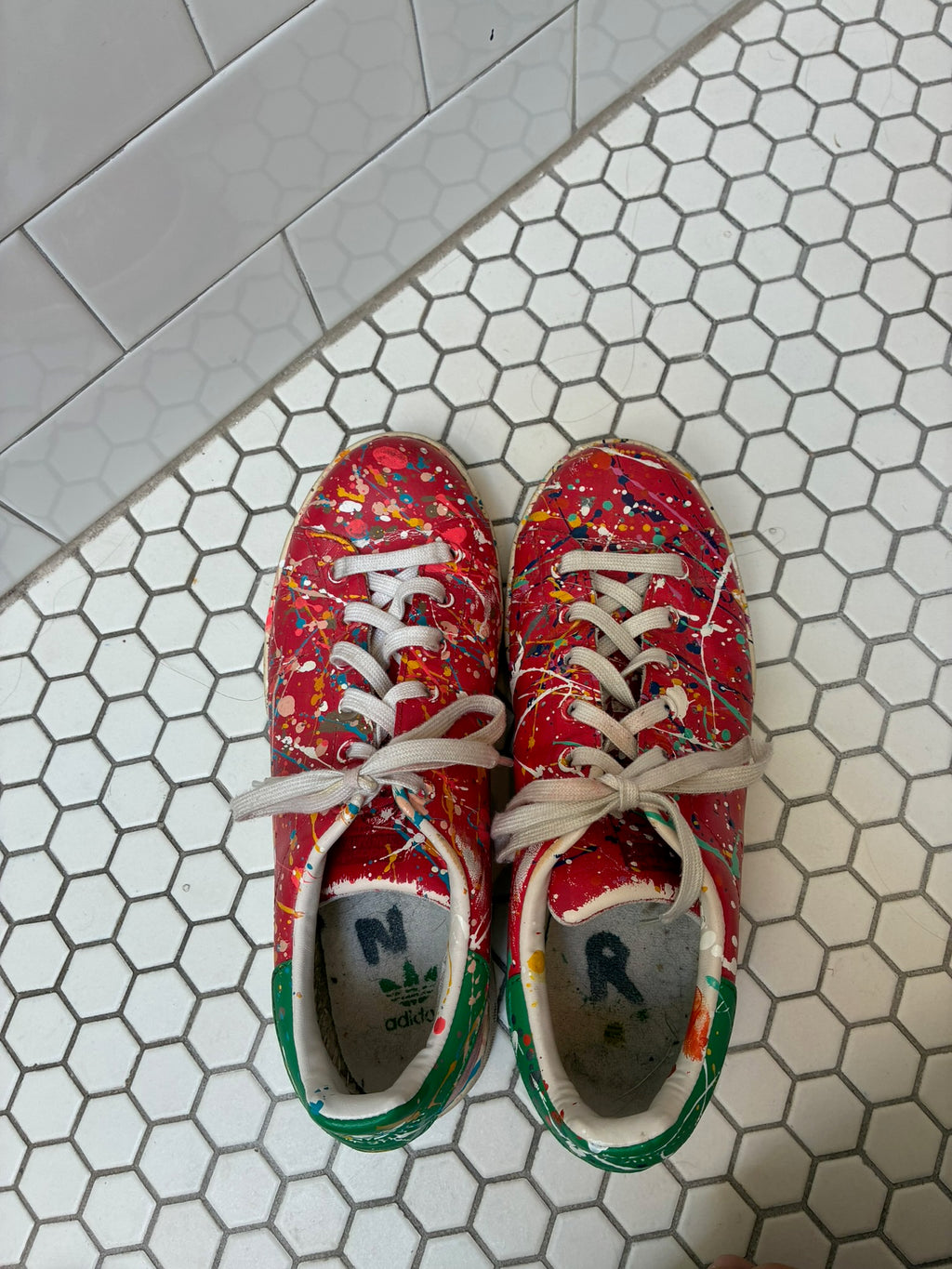 RARE Stan Smith Adidas paint splatter red shoes