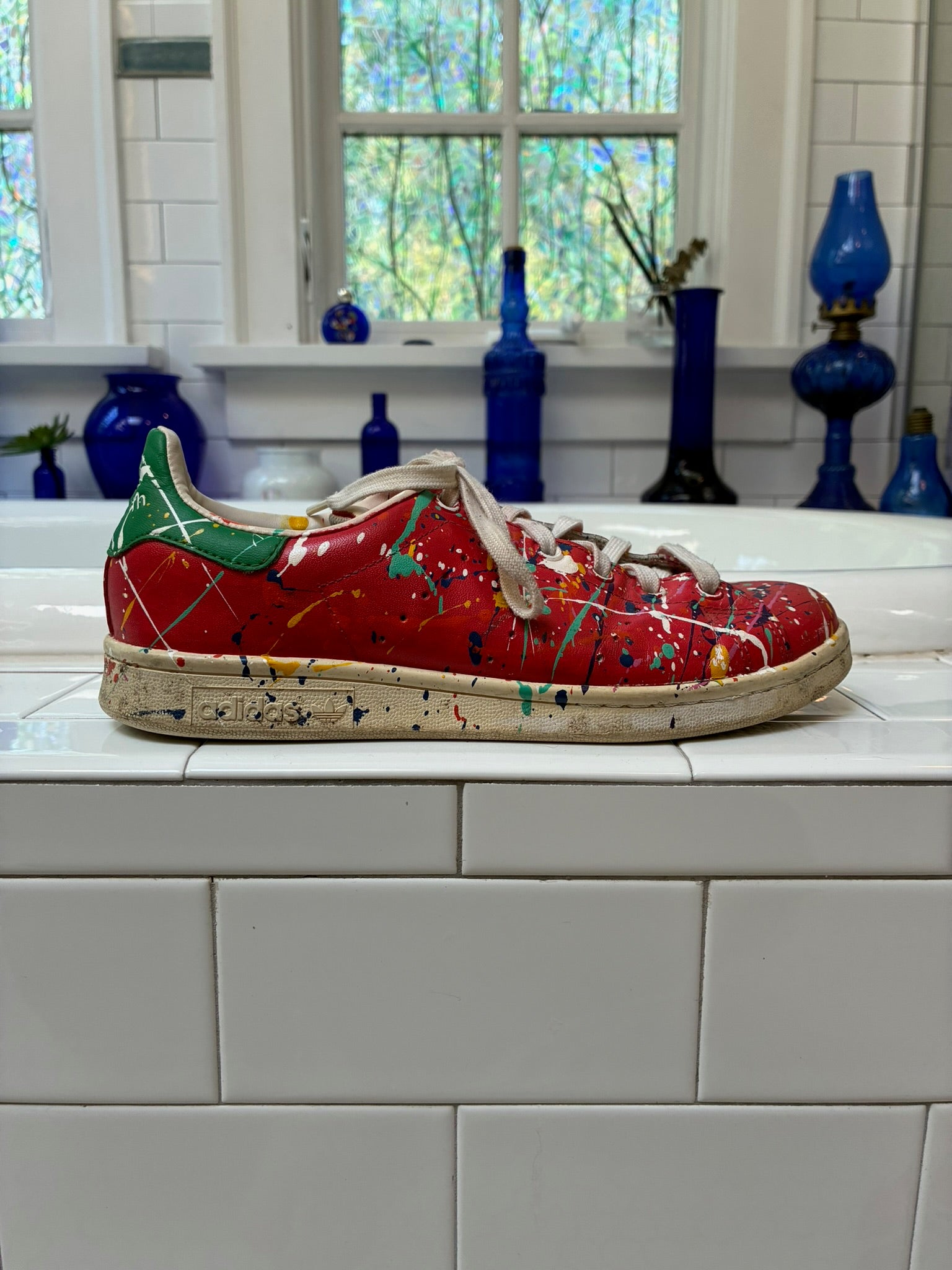 RARE Stan Smith Adidas paint splatter red shoes