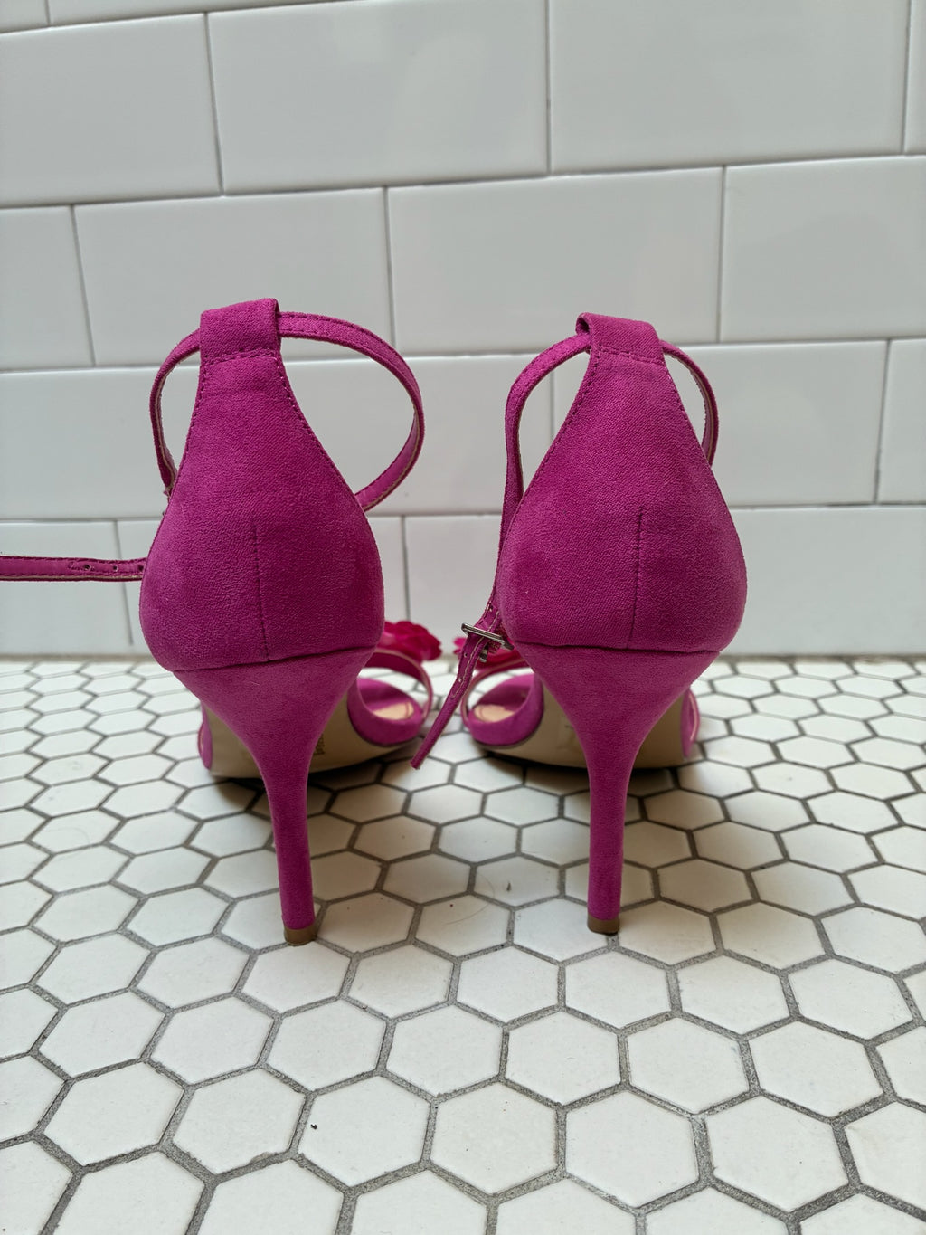 Betsey Johnson Fuchsia Rose Stiletto Sandals — Size 8.5