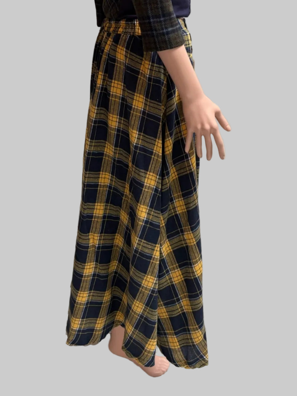 Vintage Yellow Plaid Soft Wool A-Line Ankle Skirt | Flat Front, Elastic Back | US Size 10