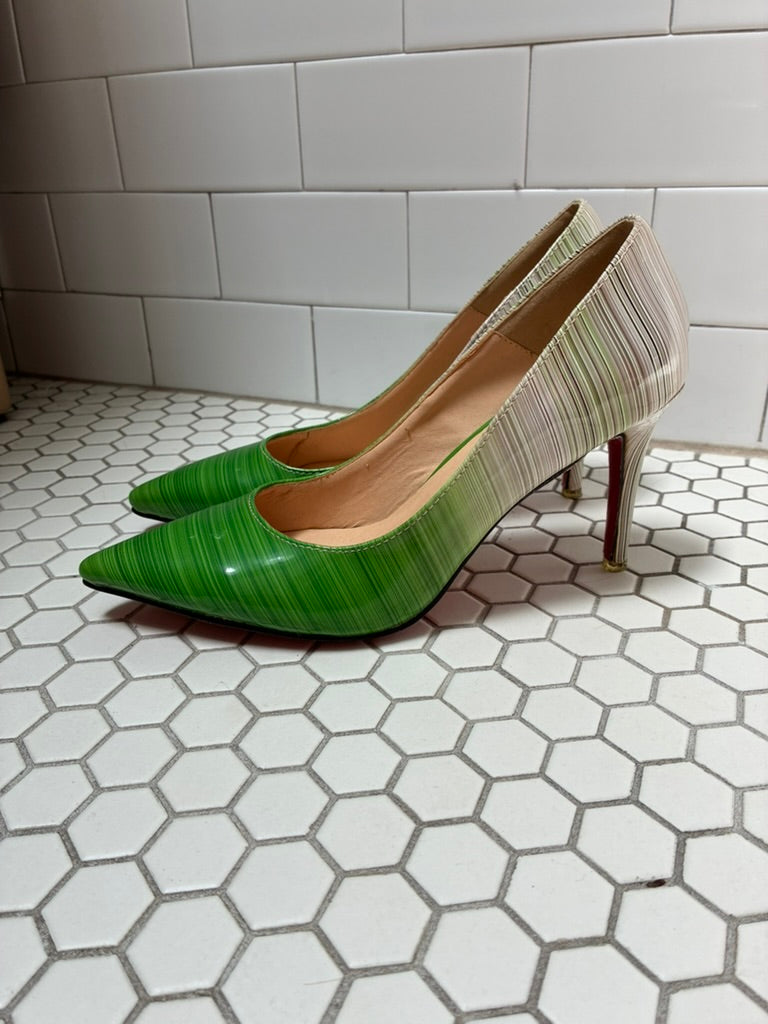Green to Gold Ombré Stiletto Pumps | Red Sole | Pointed Toe | Size 8.5