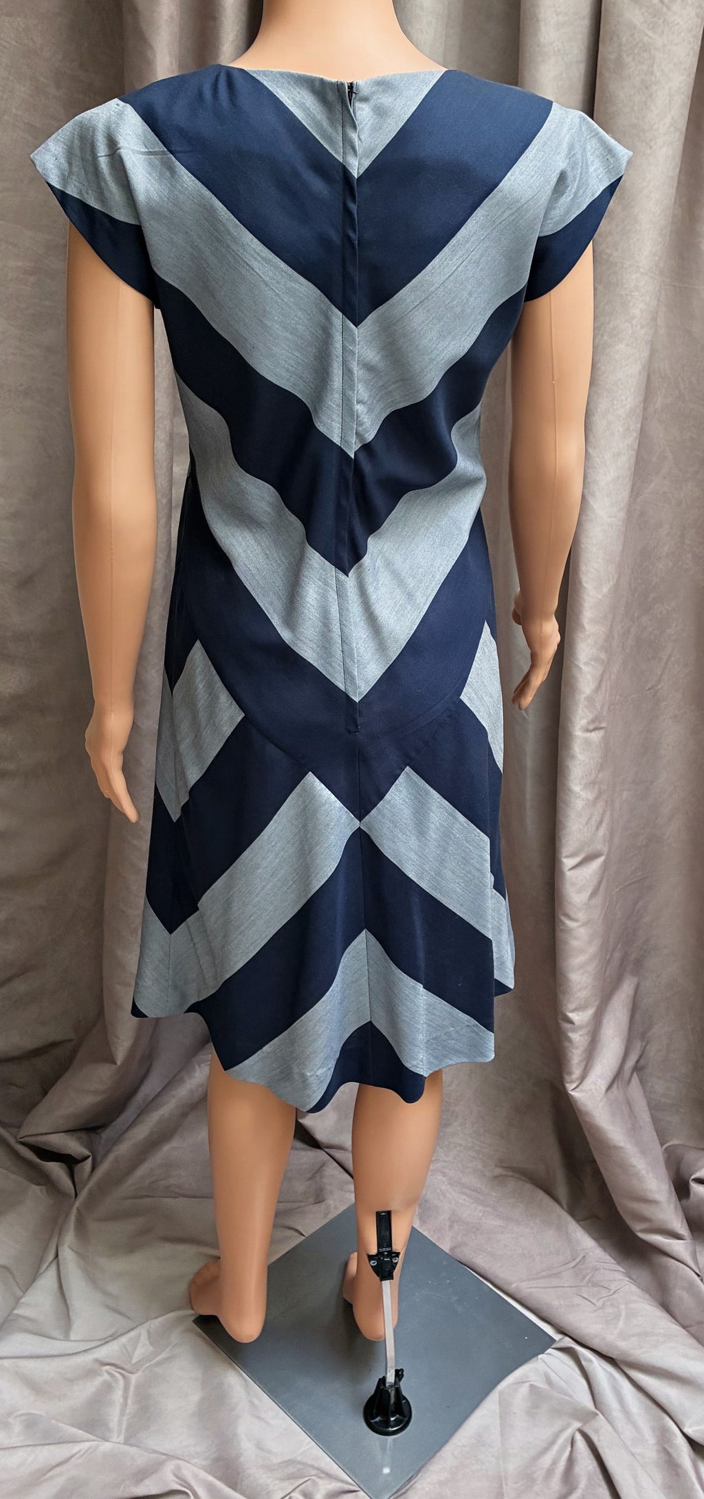 Vintage Chevron Colorblock Shift Dress | Navy & Ice Blue
