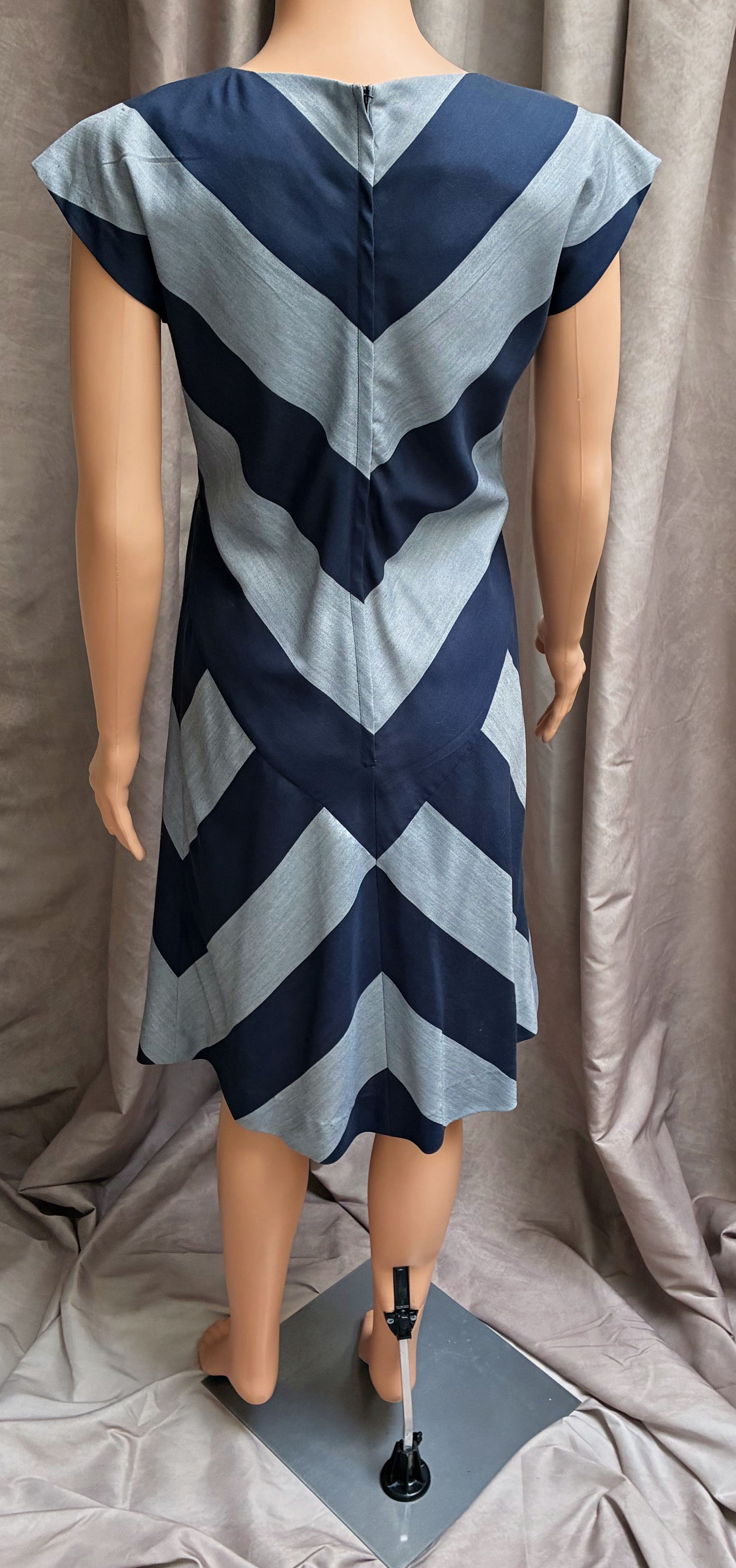 Vintage Chevron Colorblock Shift Dress | Navy & Ice Blue