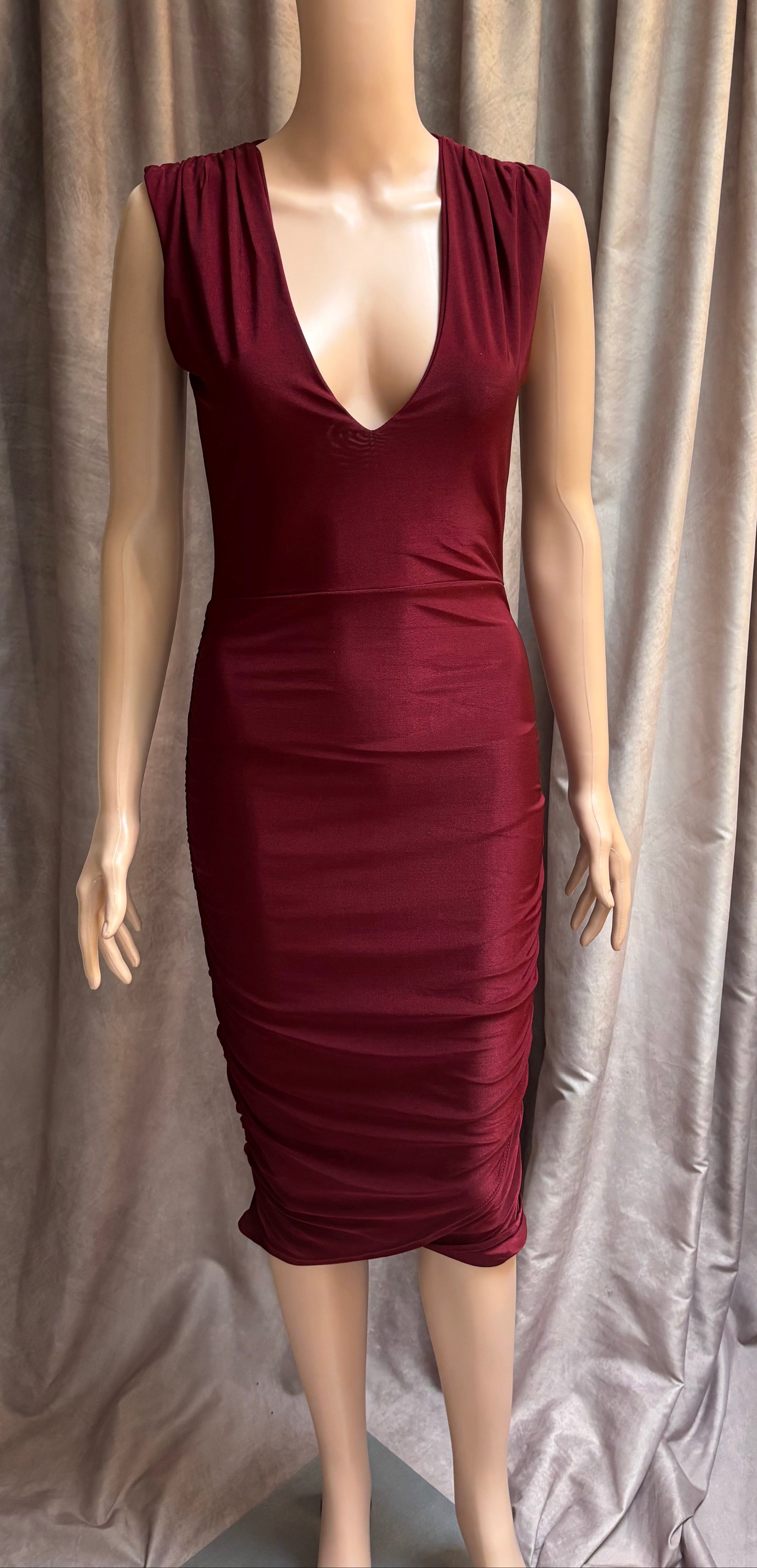 Missguided Burgundy Deep V Ruched Bodycon Midi Dress