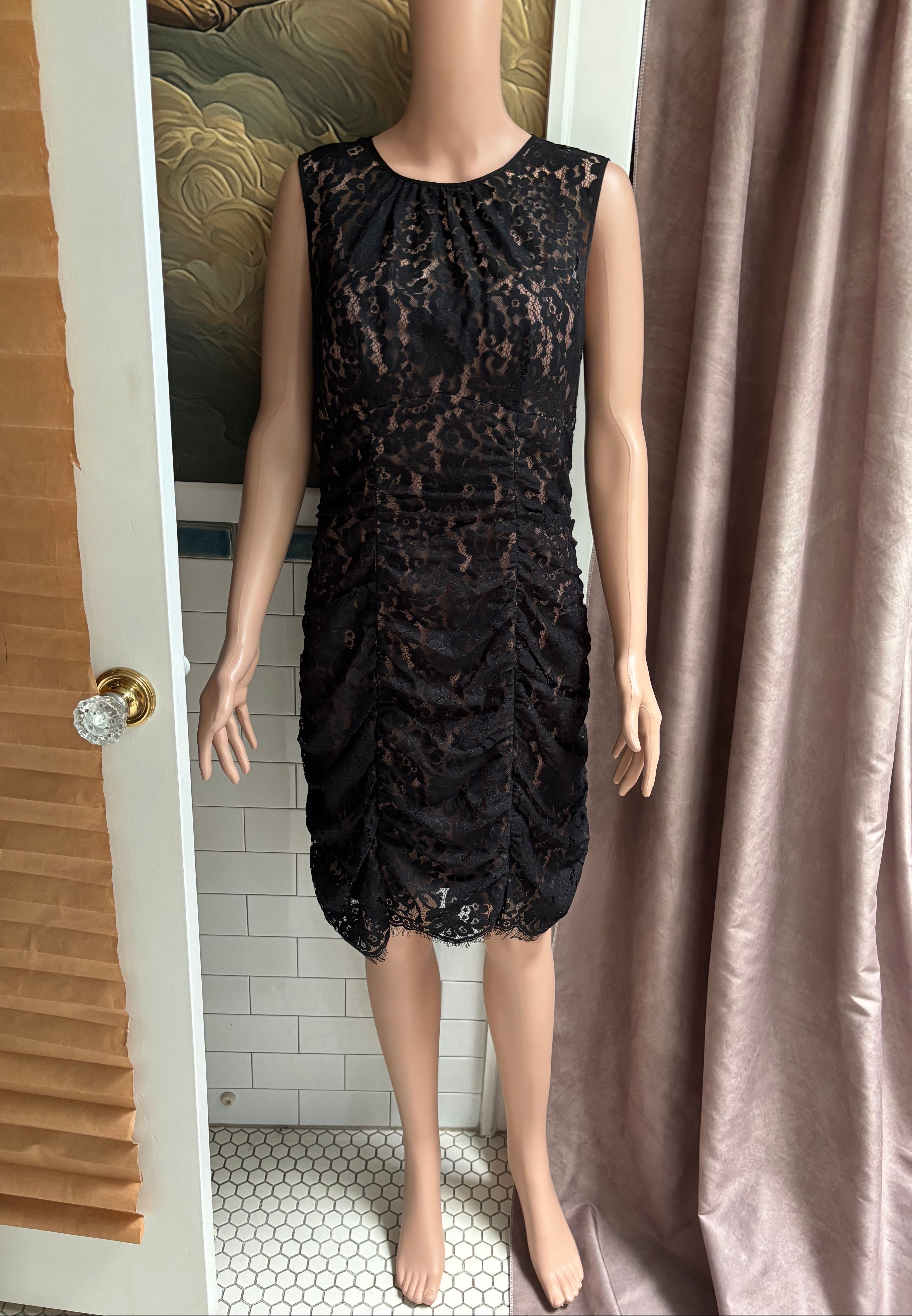 Black Lace Bodycon Cocktail Dress