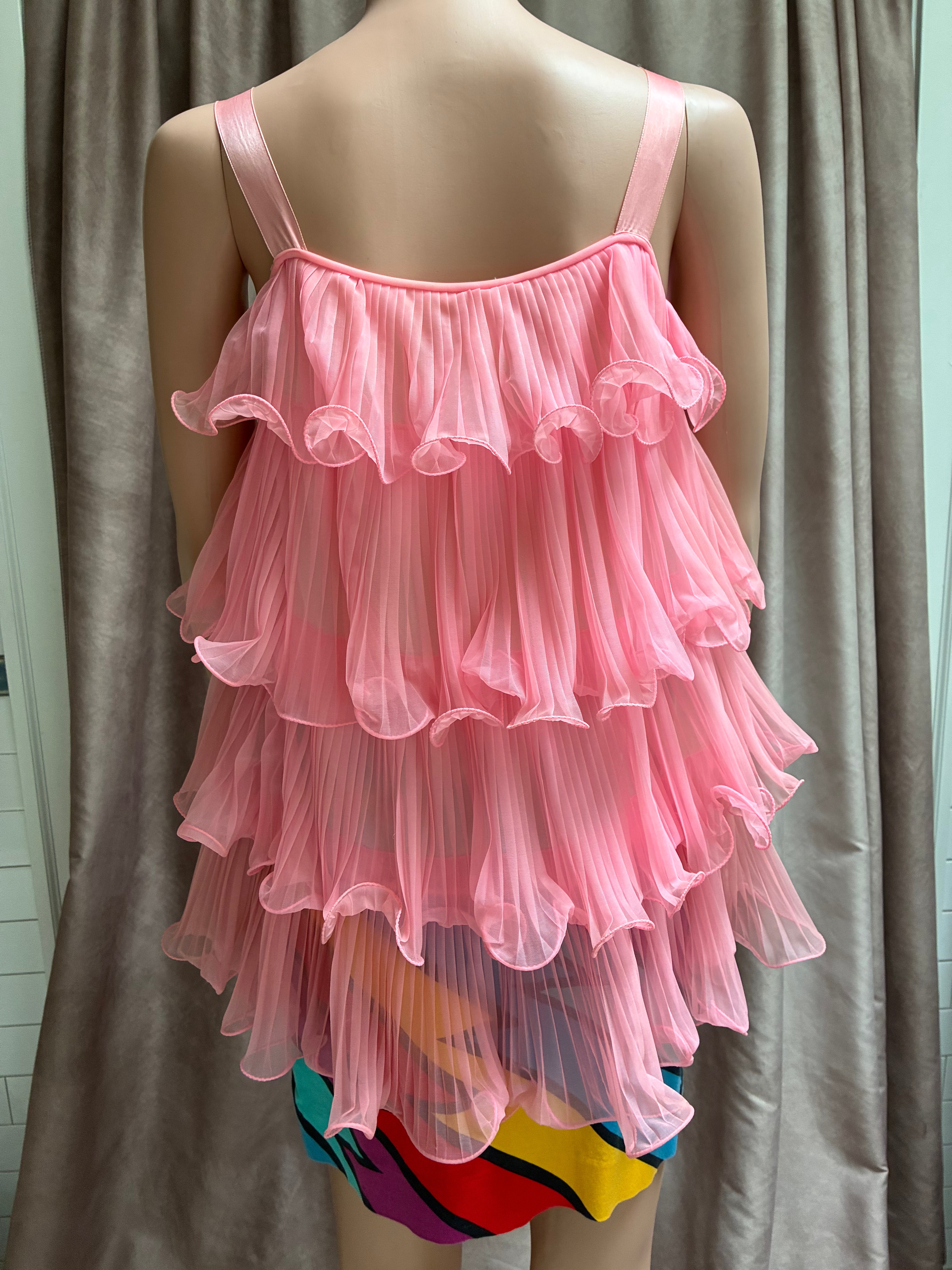 Gorgeous vintage pink chiffon tank!