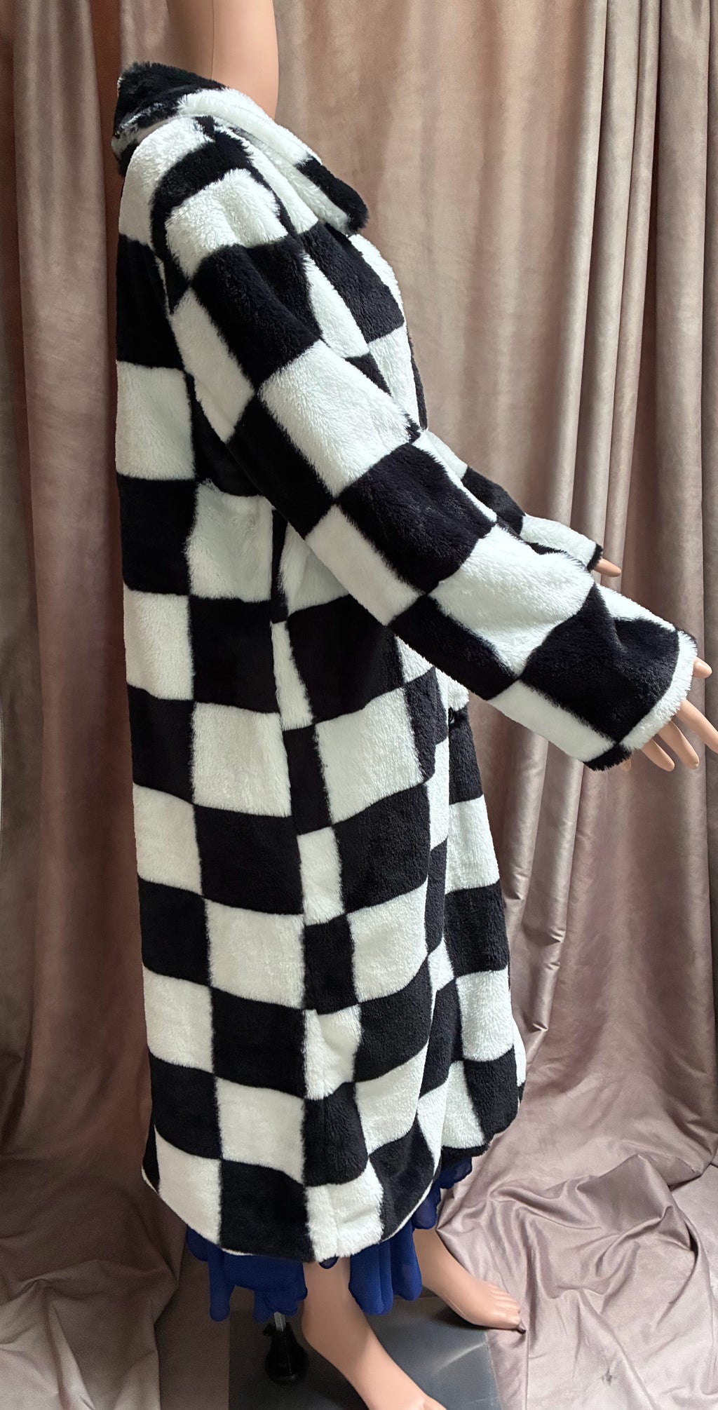 Black & White Checkerboard Faux Fur Coat — Size XL