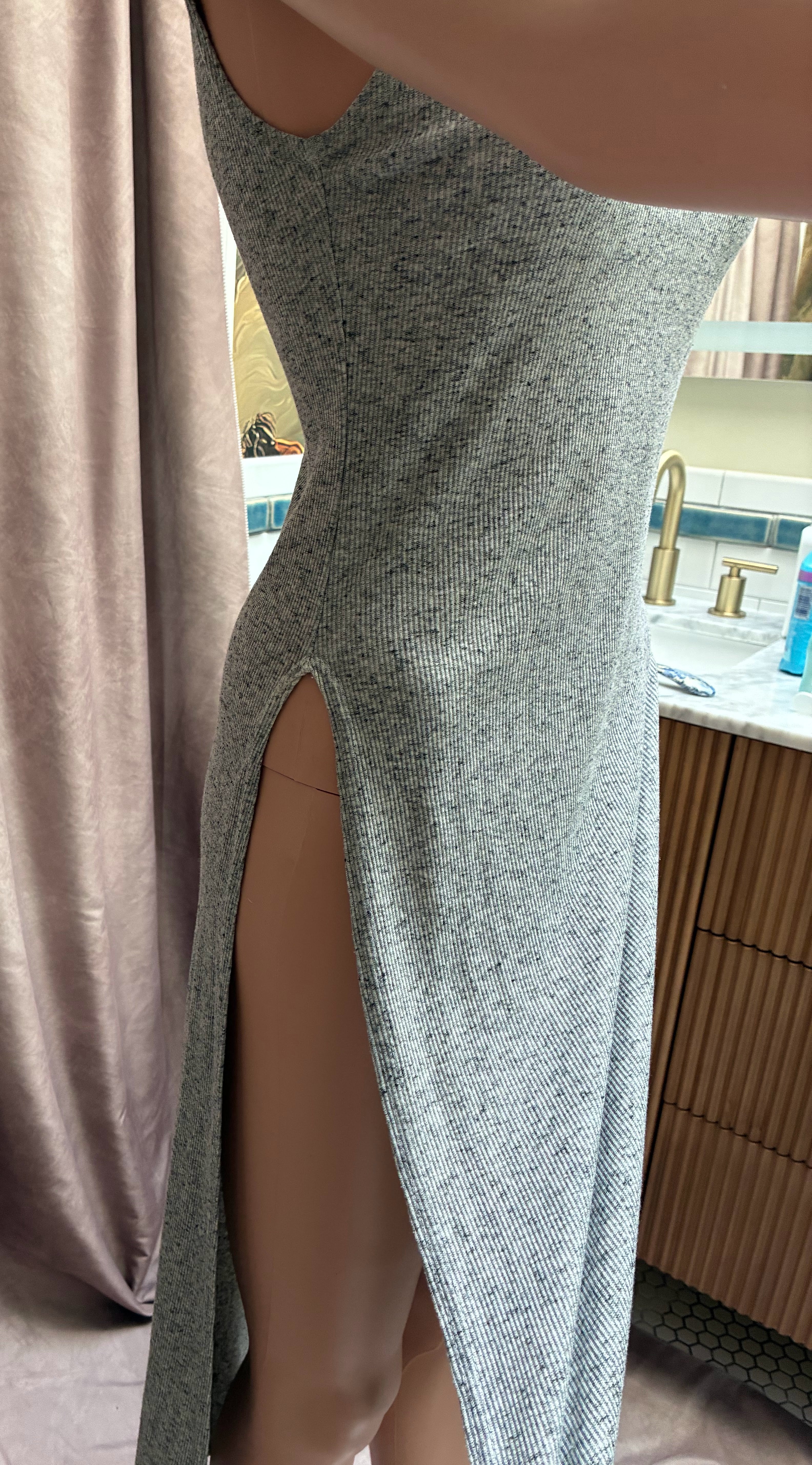 Gray Long Tank | High Slit