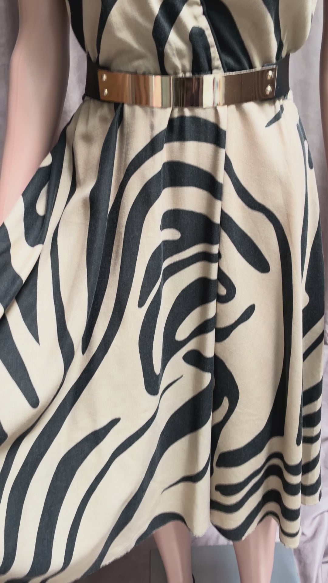 Vintage 1980s NYC Zebra Print Cotton Wrap Dress — Size Medium