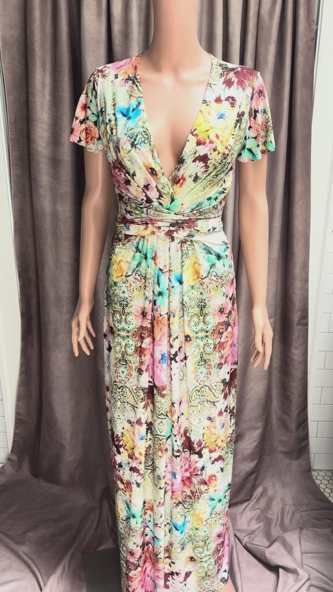Floral Wrap Dress|Sexy Plunging Kneck Line