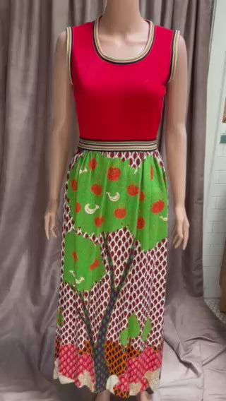Red Sleeveless and Printed Skirt Dress | Matching Shawl |Vintage 70s